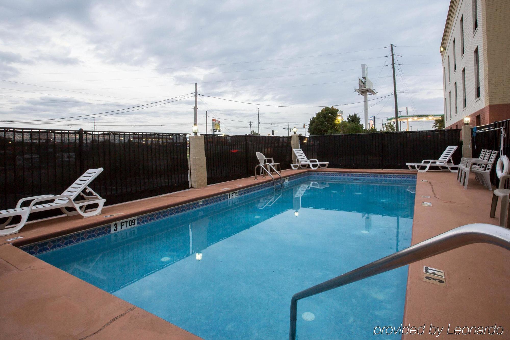 Comfort Suites Cumming-Atlanta Near Northside Hospital Forsyth Exterior foto